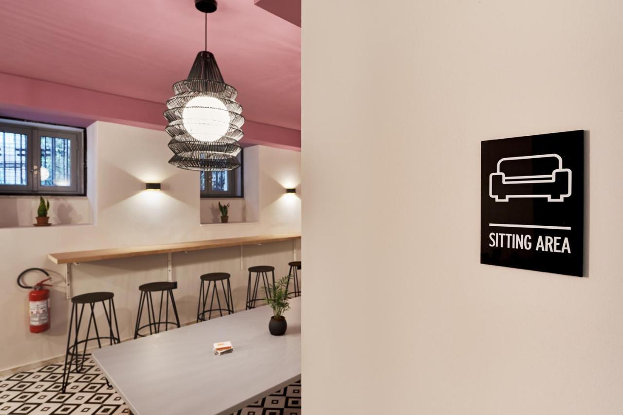 When In Athens Hostel Exteriör bild