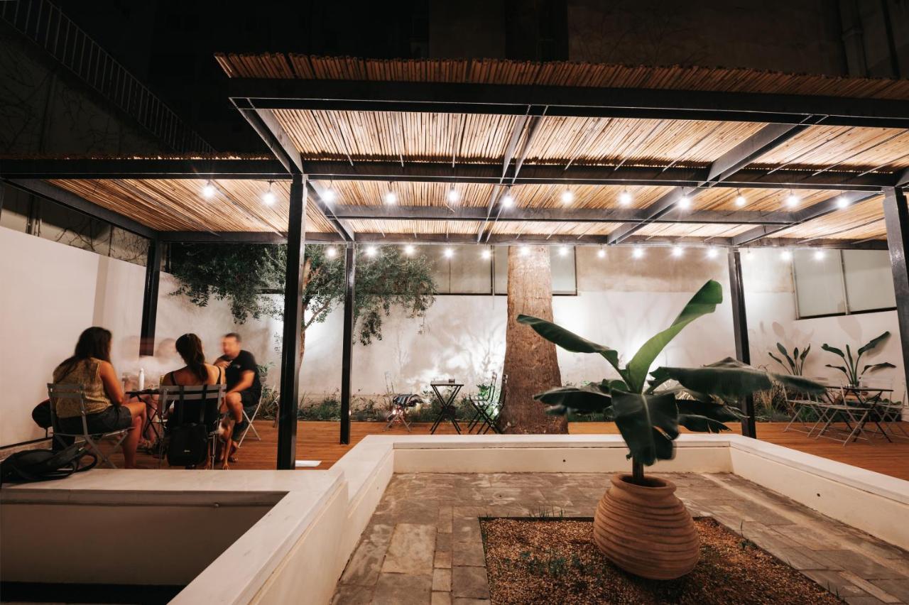 When In Athens Hostel Exteriör bild
